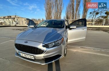 Седан Ford Fusion 2016 в Киеве