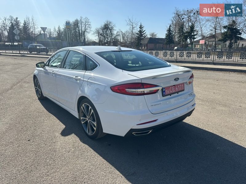 Седан Ford Fusion 2020 в Первомайске