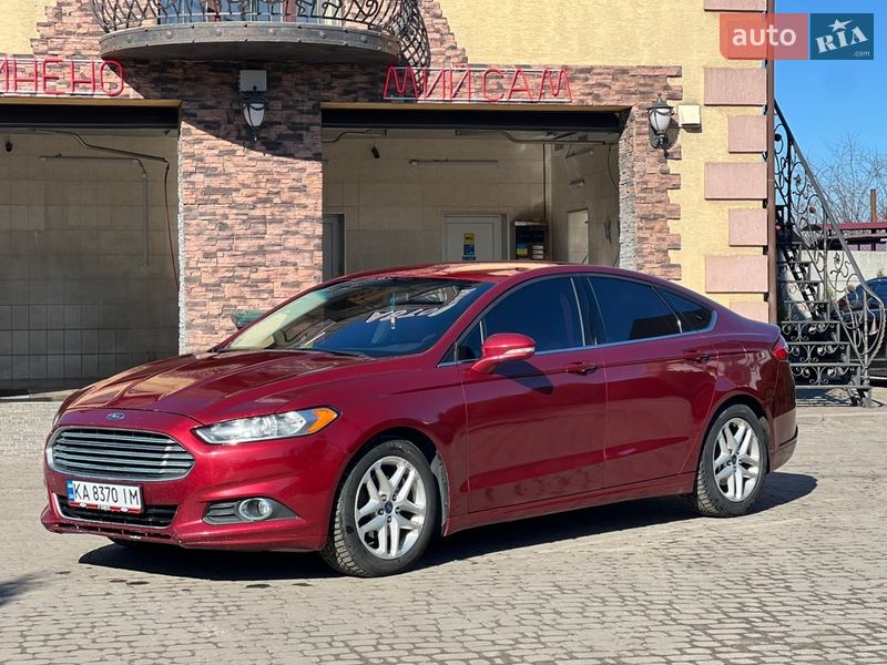 Ford Fusion 2016