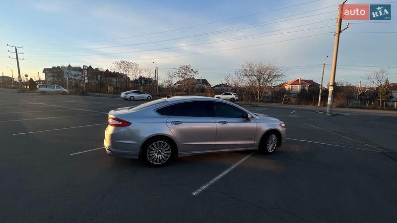 Седан Ford Fusion 2013 в Одессе