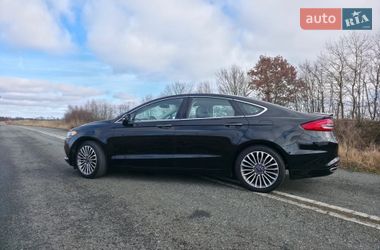 Седан Ford Fusion 2018 в Виннице
