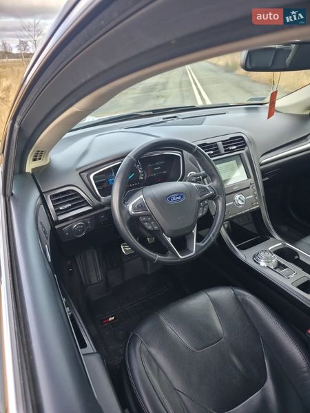 Седан Ford Fusion 2018 в Виннице