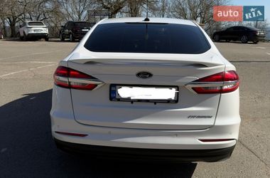 Седан Ford Fusion 2020 в Одессе