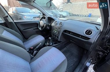 Хэтчбек Ford Fusion 2008 в Коломые
