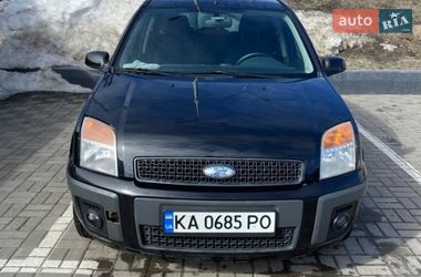 Хэтчбек Ford Fusion 2007 в Киеве