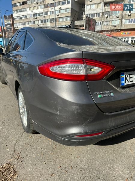 Седан Ford Fusion 2013 в Дніпрі
