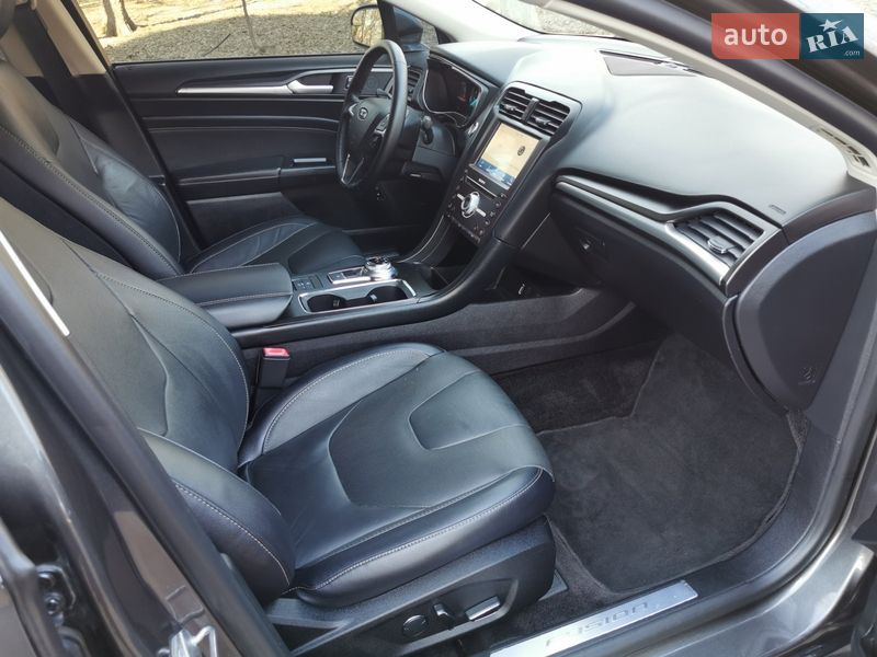 Седан Ford Fusion 2018 в Миколаєві