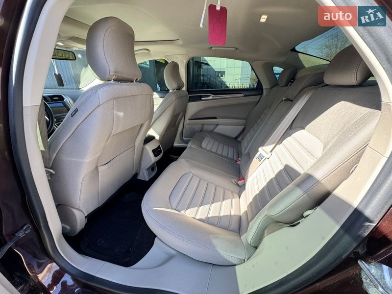 Седан Ford Fusion 2019 в Кривом Роге
