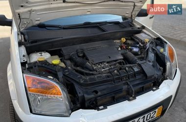 Хэтчбек Ford Fusion 2005 в Хмельницком