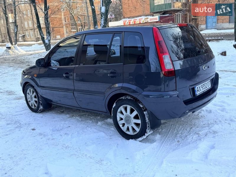 Хэтчбек Ford Fusion 2011 в Харькове