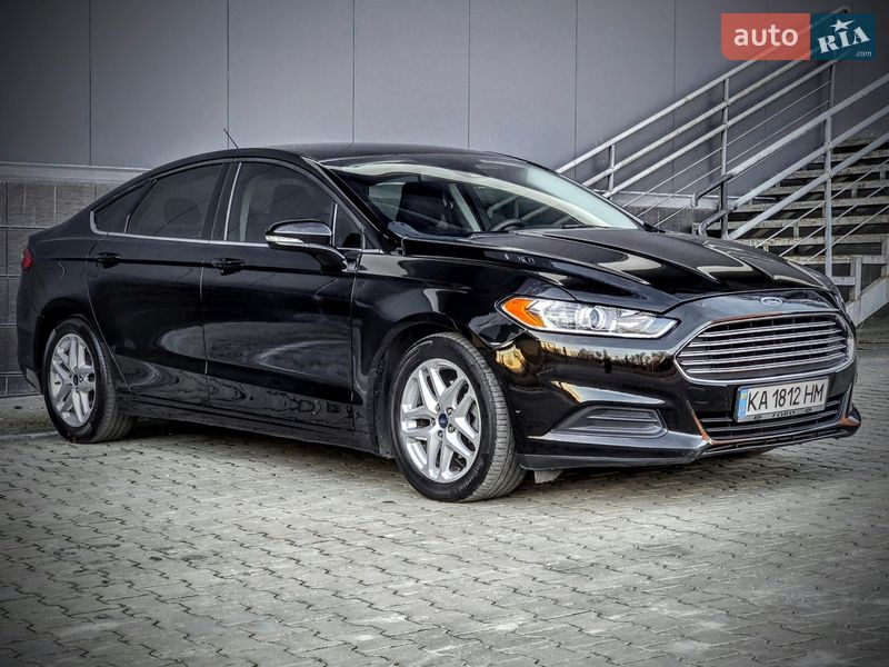Седан Ford Fusion 2015 в Киеве фото 2 Седан Ford Fusion 2015 в Киеве