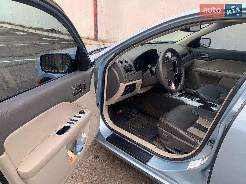 Седан Ford Fusion 2009 в Львове