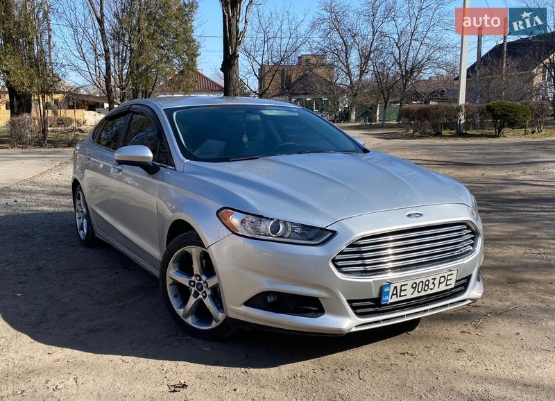 Ford Fusion 2016