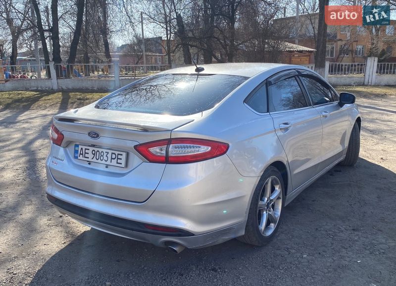 Седан Ford Fusion 2016 в Днепре