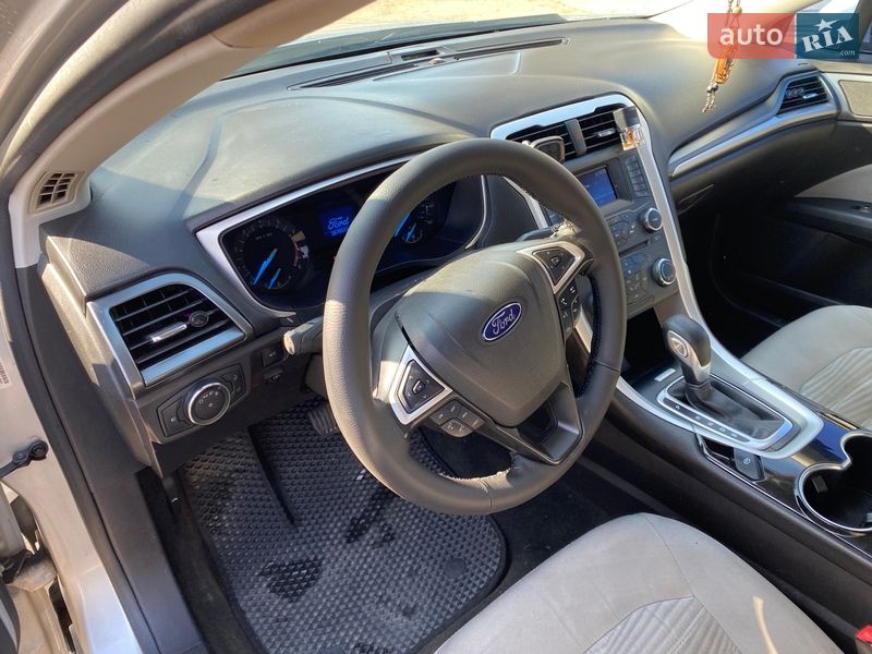 Седан Ford Fusion 2016 в Днепре