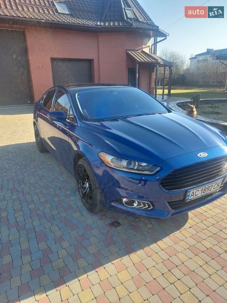 Седан Ford Fusion 2015 в Луцке