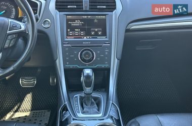 Седан Ford Fusion 2013 в Киеве