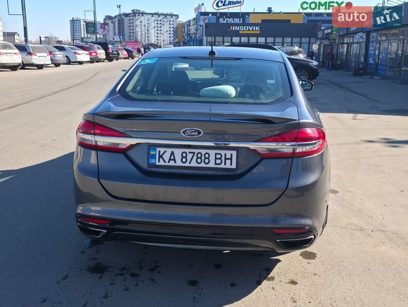 Седан Ford Fusion 2016 в Києві