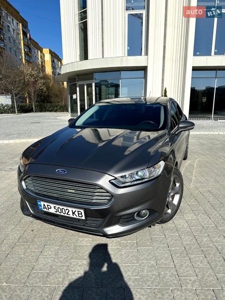 Седан Ford Fusion 2012 в Ужгороде