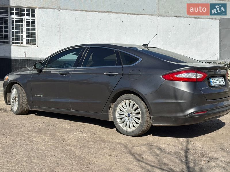Седан Ford Fusion 2016 в Харькове