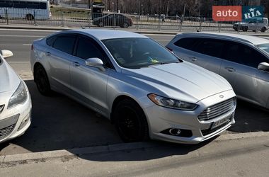 Седан Ford Fusion 2014 в Киеве