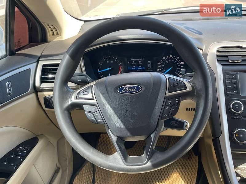 Седан Ford Fusion 2015 в Києві