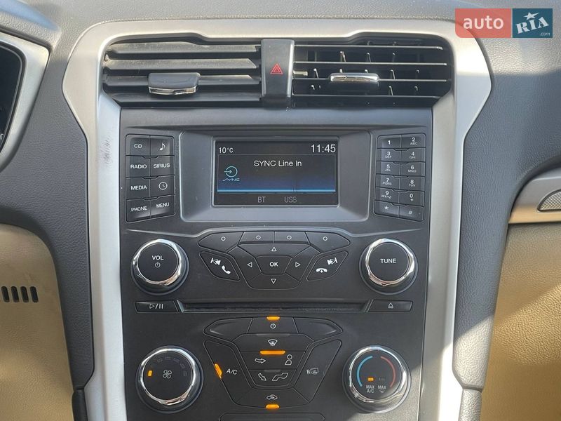 Седан Ford Fusion 2015 в Києві