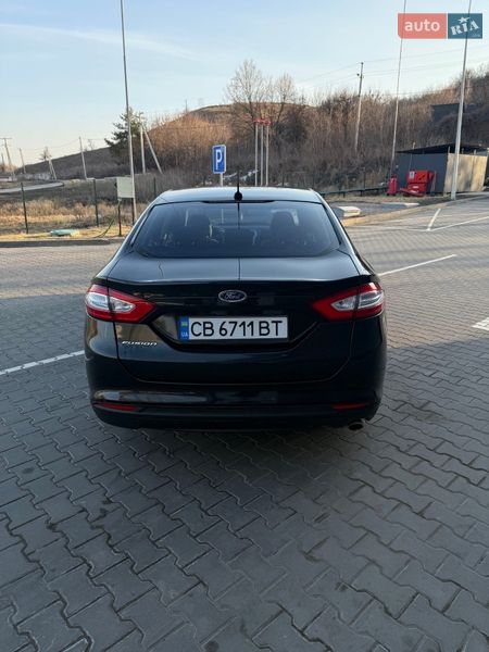 Седан Ford Fusion 2013 в Лубнах