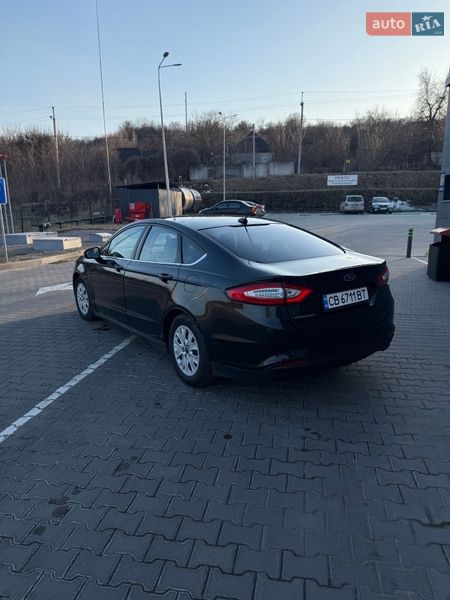 Седан Ford Fusion 2013 в Лубнах
