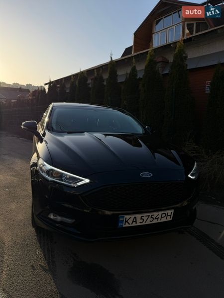 Седан Ford Fusion 2016 в Киеве