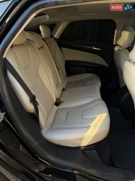 Седан Ford Fusion 2016 в Киеве