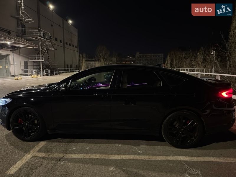 Седан Ford Fusion 2016 в Киеве