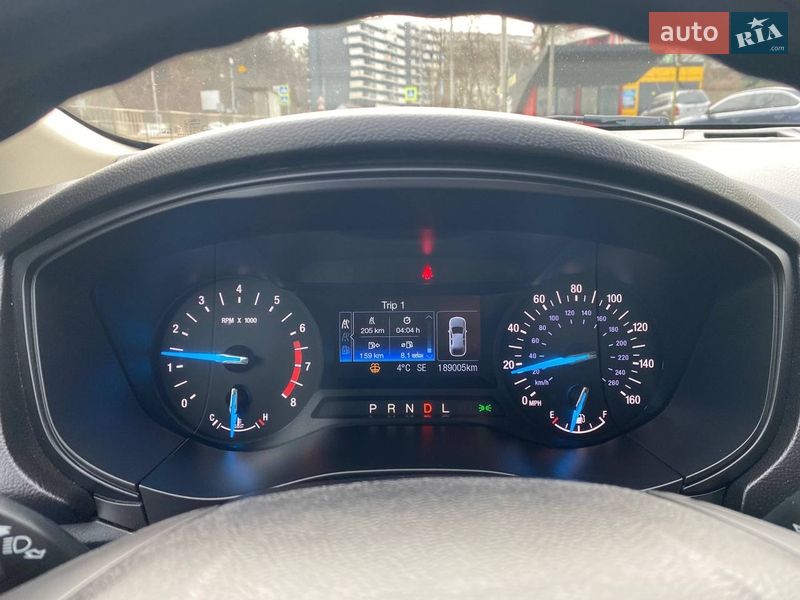 Седан Ford Fusion 2019 в Львове