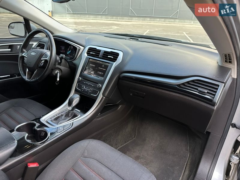 Седан Ford Fusion 2016 в Киеве