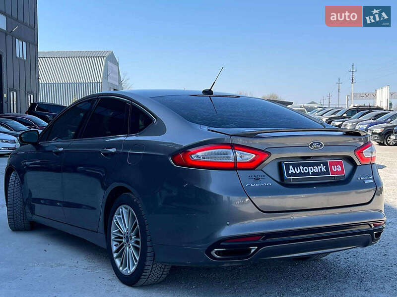 Седан Ford Fusion 2014 в Львові