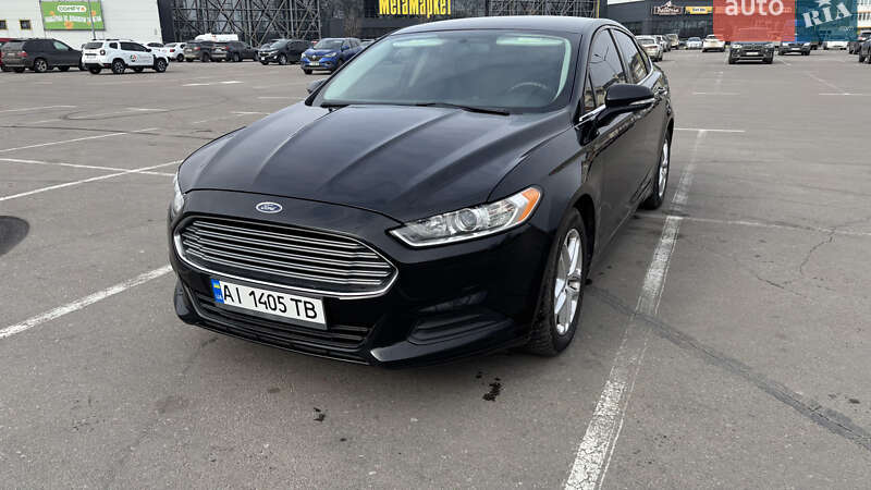 Седан Ford Fusion 2015 в Киеве