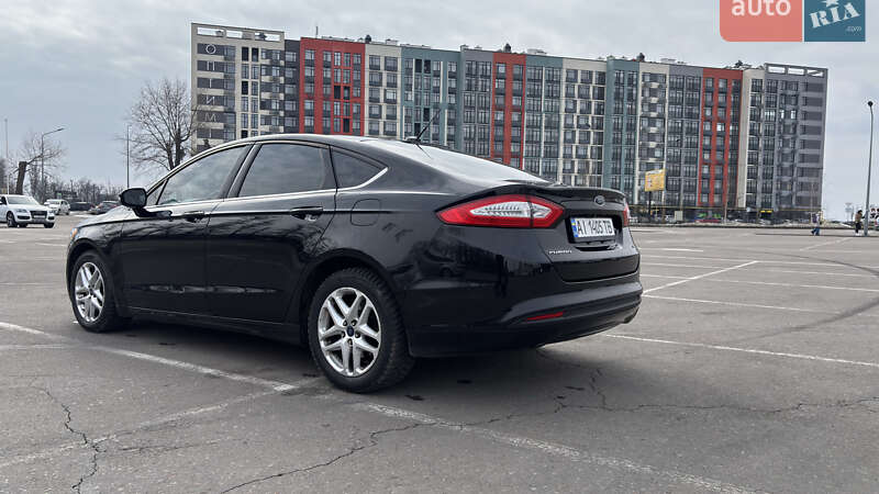 Седан Ford Fusion 2015 в Киеве