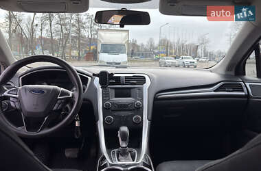 Седан Ford Fusion 2015 в Киеве