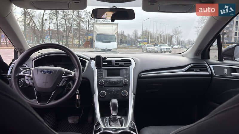 Седан Ford Fusion 2015 в Киеве