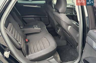 Седан Ford Fusion 2015 в Киеве