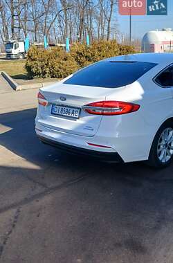 Седан Ford Fusion 2018 в Киеве