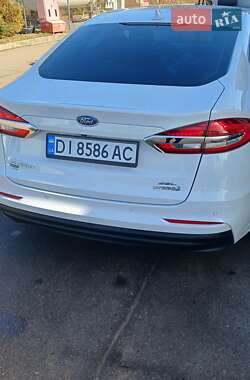 Седан Ford Fusion 2018 в Киеве