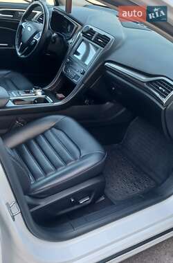 Седан Ford Fusion 2018 в Киеве