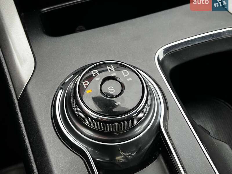 Седан Ford Fusion 2016 в Киеве