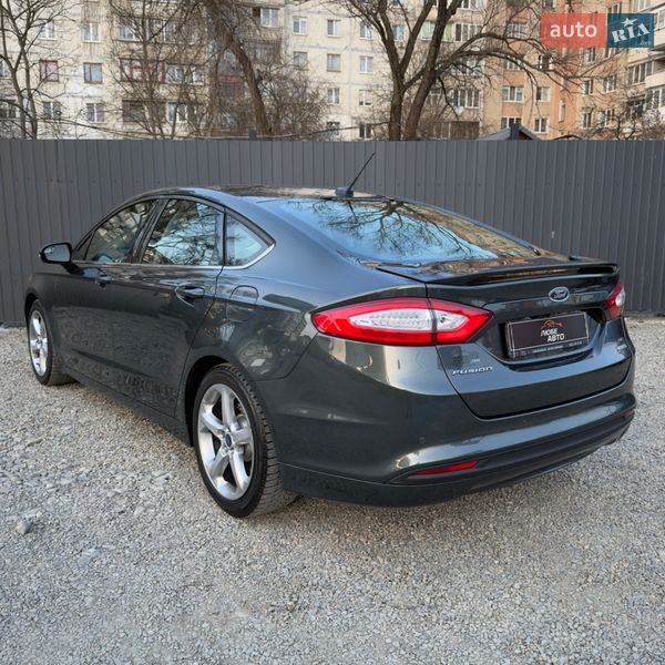 Седан Ford Fusion 2015 в Ивано-Франковске