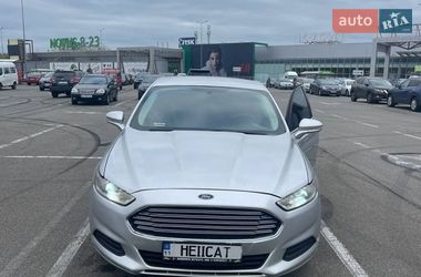 Седан Ford Fusion 2015 в Киеве