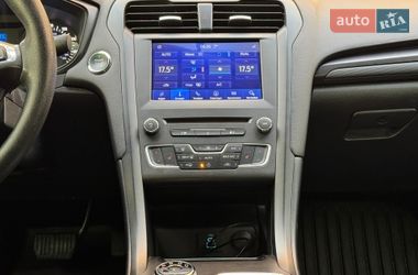 Седан Ford Fusion 2018 в Киеве
