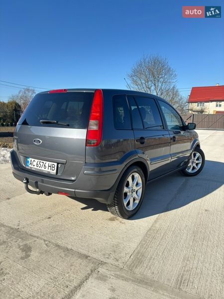 Хэтчбек Ford Fusion 2005 в Луцке