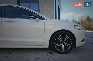 Седан Ford Fusion 2014 в Львове