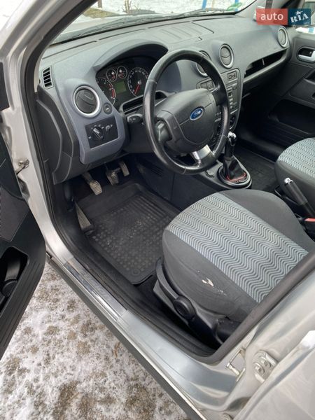 Хэтчбек Ford Fusion 2008 в Кропивницком
